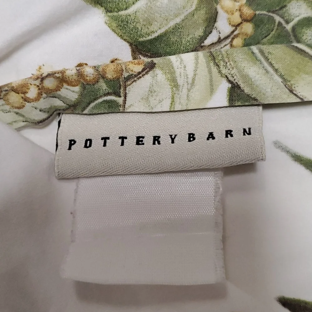 Pottery Barn Bundle 2 pillow cases floral